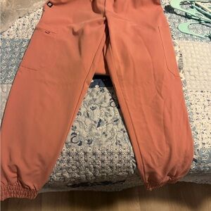 Jaanuu mauve Women's scrub bottoms